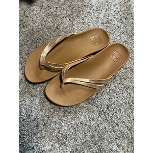 Reef Cushion Stargazer Rose Gold Metallic Slim Strap Flip Flop Sandals Womens